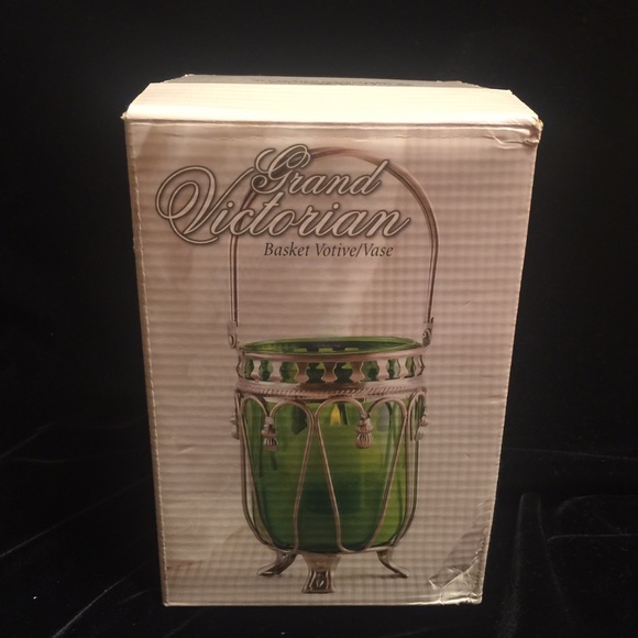 RARE Grand Victorian Basket Votive/Vase - Picture 6 of 7